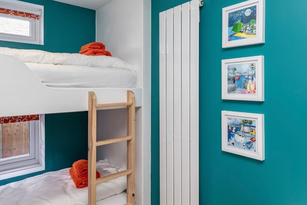 Family-Friendly Retreat Between Beach & Mountains Tremadog 외부 사진