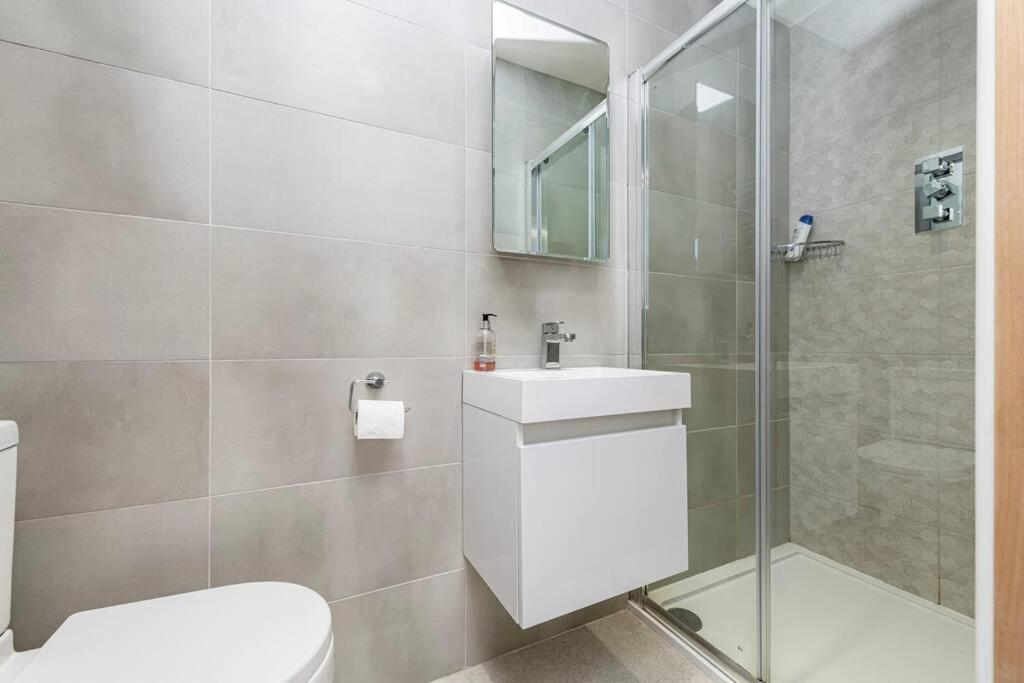 Family-Friendly Retreat Between Beach & Mountains Tremadog 외부 사진